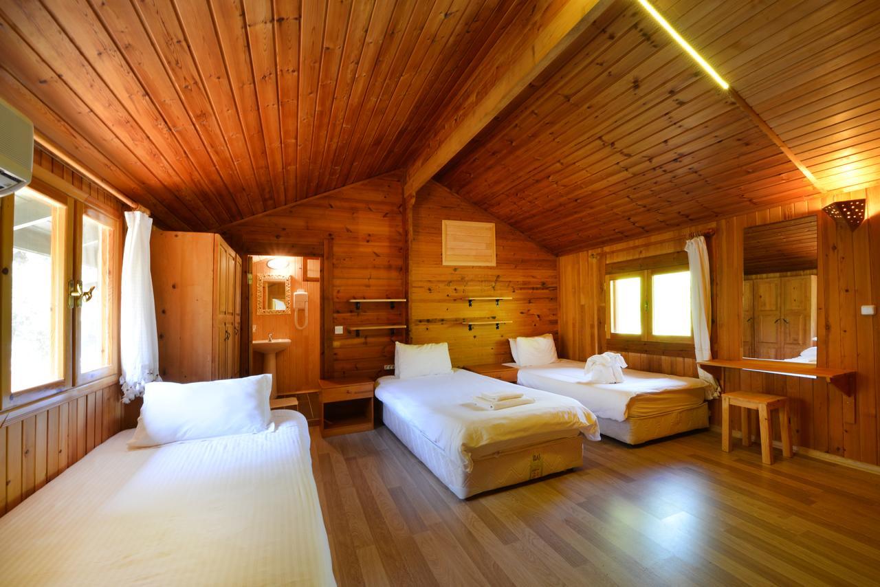 Arcadia Hotel Çıralı Ngoại thất bức ảnh